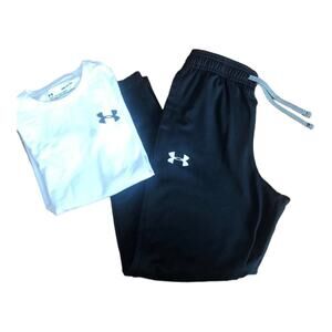 Under Armour black sweatpants pants & white t-shirt size youth medium